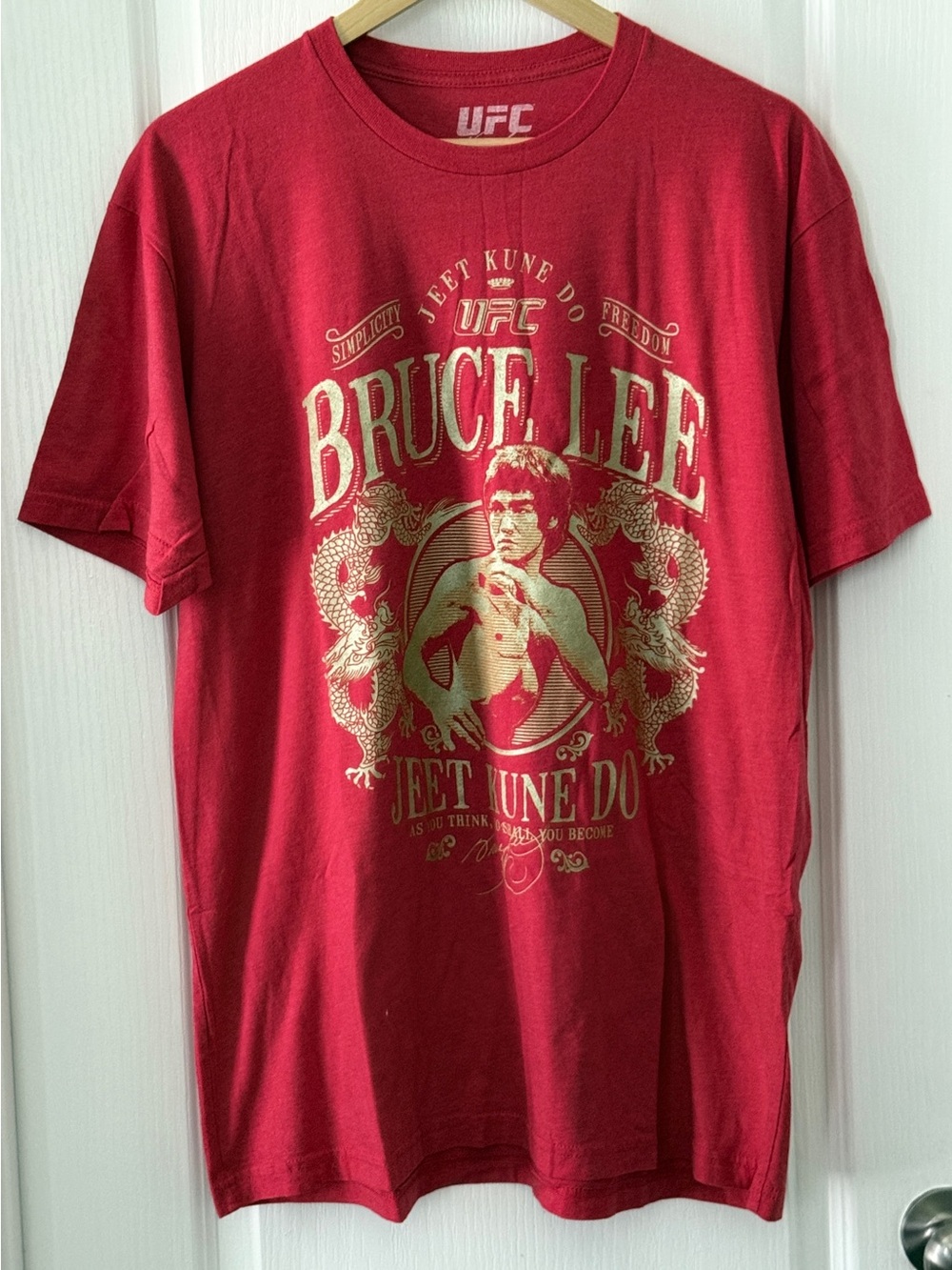UFC Bruce Lee Collab - Red Short Sleeve MMA Size X-Large T-Shirt - Jeet Kune Do